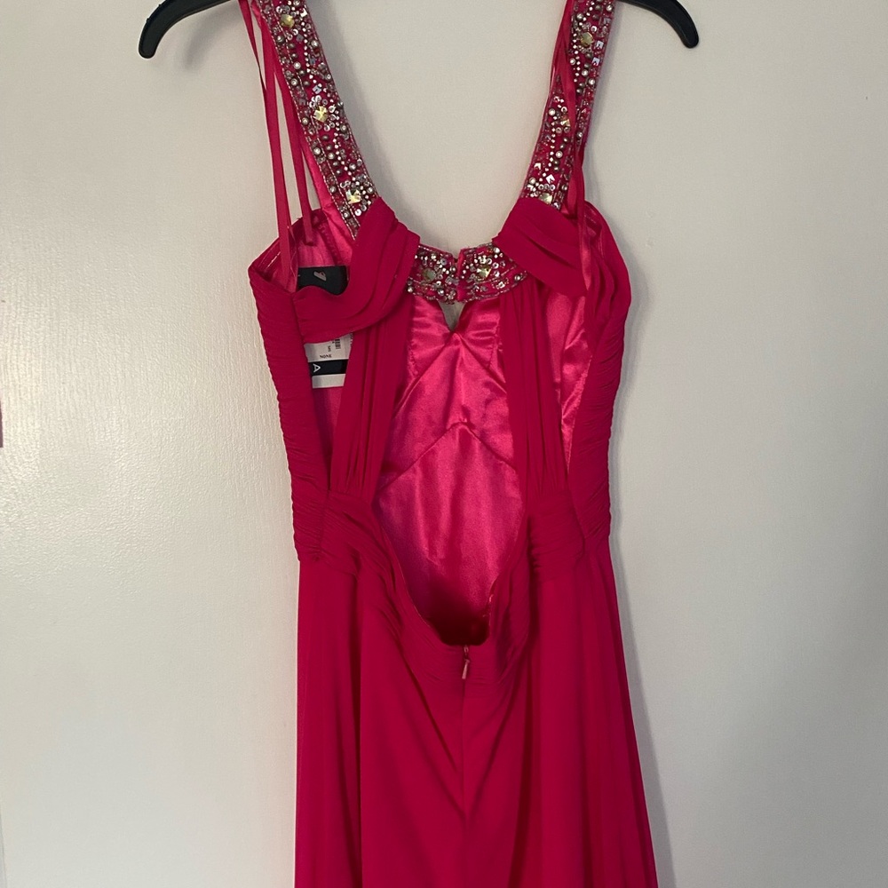 NWT Faviana Fuchsia Backless Gown - Picture 7 of 10